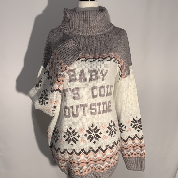 Urban Heritage Size S Holiday Sweater - Picture 7 of 11